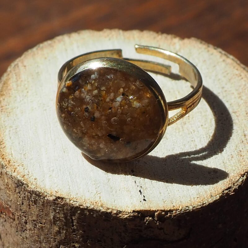Kystguld ring – håndlavet smykke fra Cup of Hygge